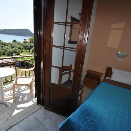 Assos 公寓 基尼拉
