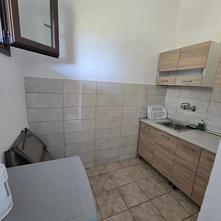 Apartmán Assos Koinira