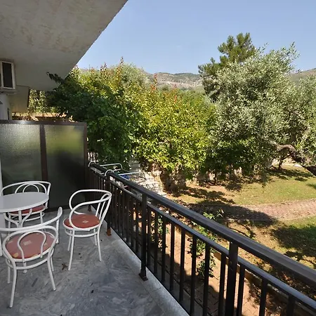 Assos Apartmán *